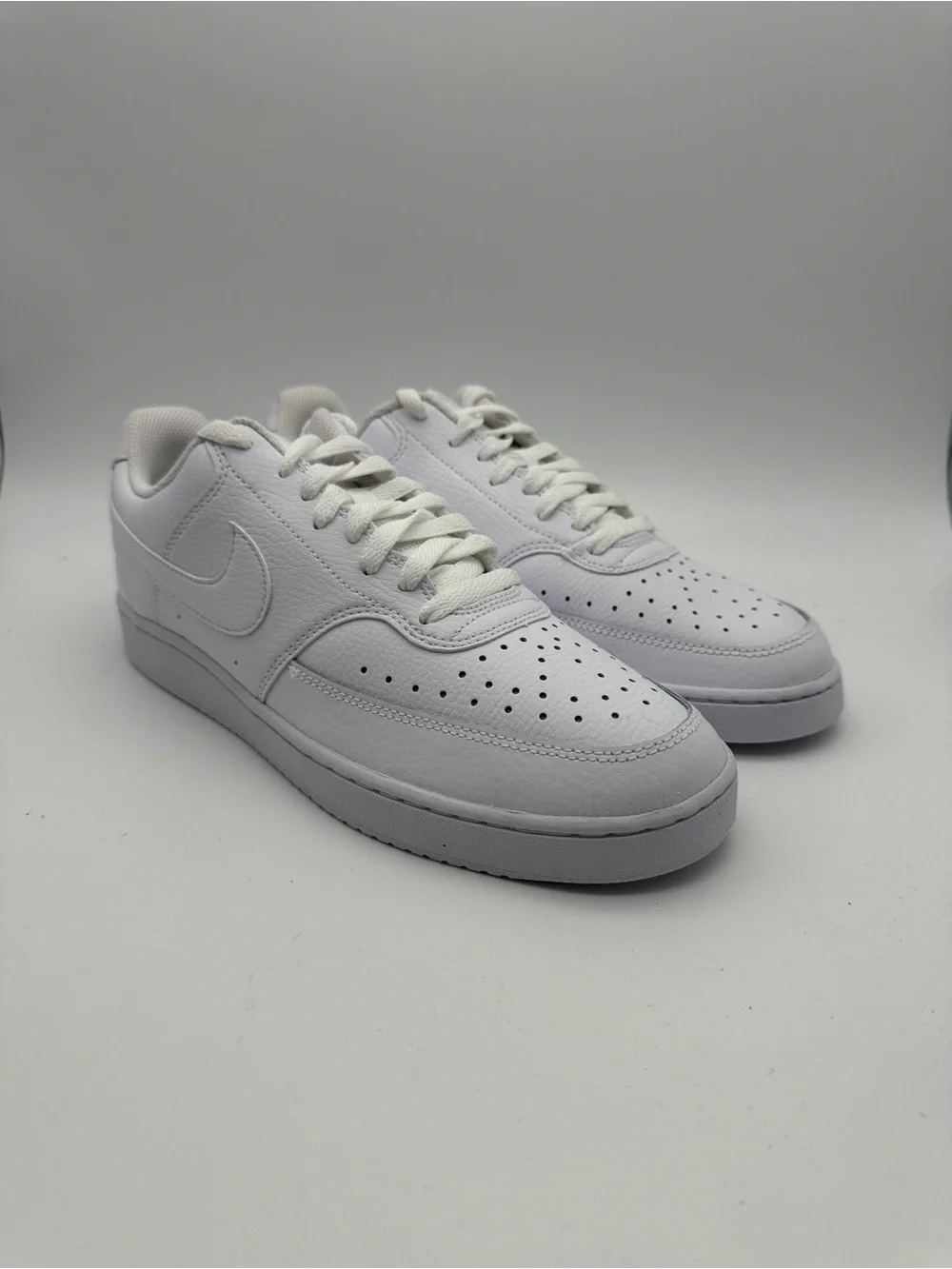 BRAND NEW Nike Court Vision Low Triple White US Men’s Sz 10 Style CD5463-100